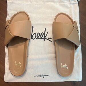 beek Tori Sandals